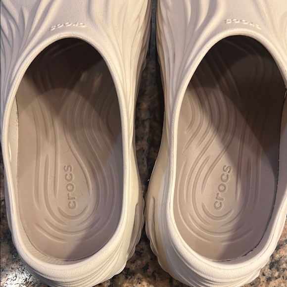 CROCS White Women's Shoes - Picture 7 of 9